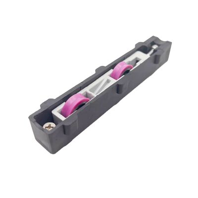 Buen precio Roldanas Accesorios Para Alumínio Rodillo de ventana corredera de aluminio doble ranura de V rueda de nylon rodillo de plástico de la puerta de la carcasa en línea